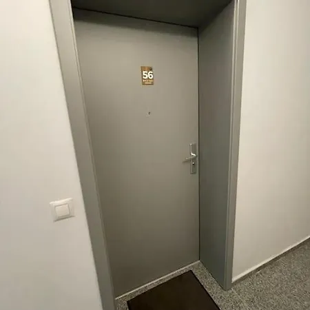 Minimalist 5 Brașov