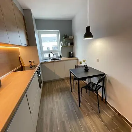 Minimalist 5 * Brașov